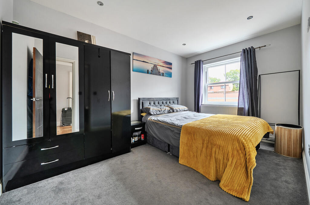 1326702-33-688770...