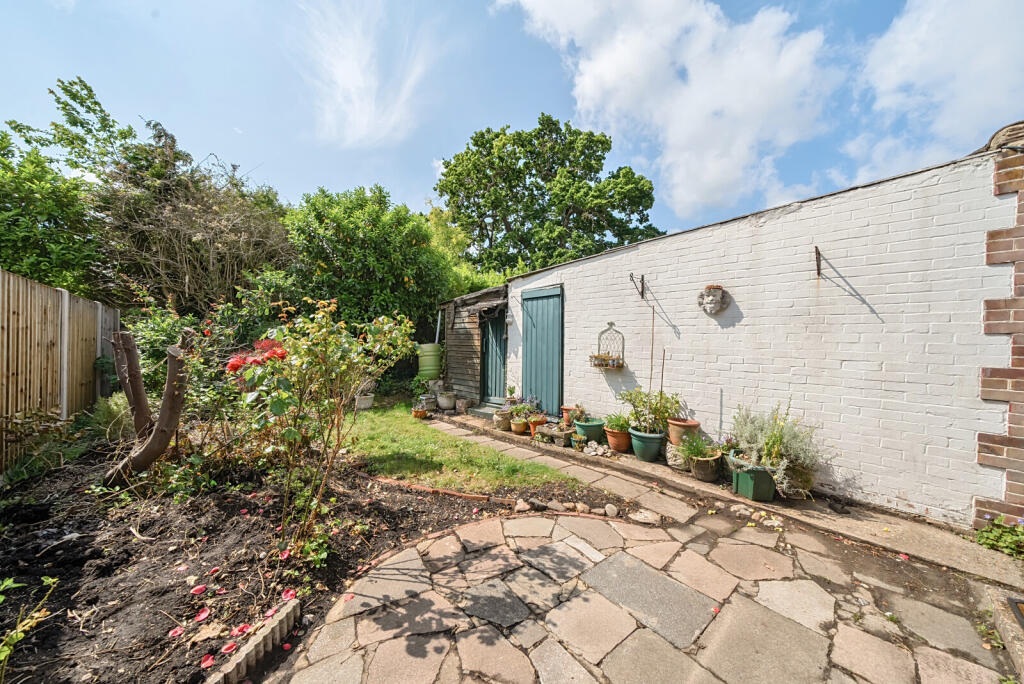 1304561-16-6842be...