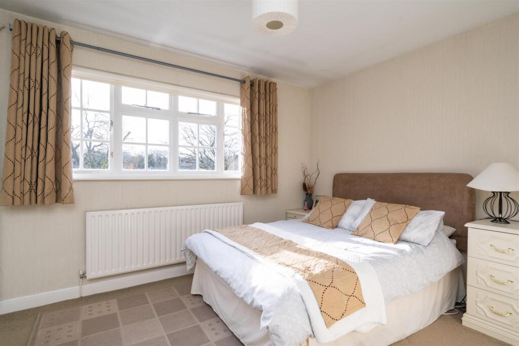 3 Gentleshaw Lane_14.jpg