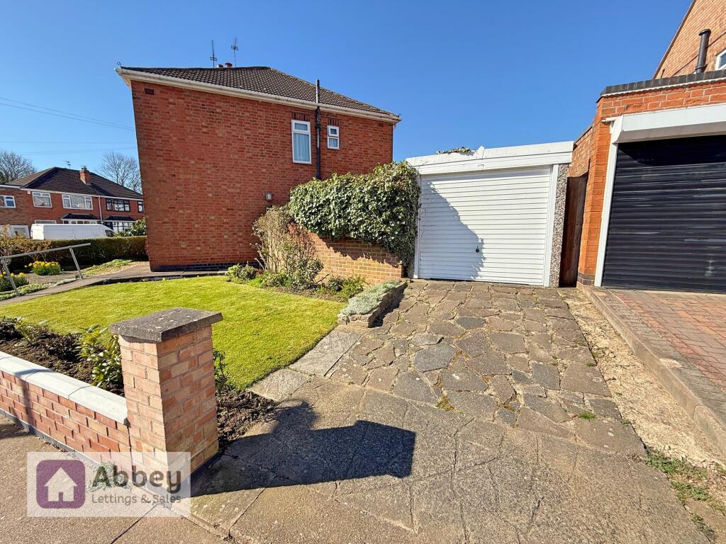 Driveway &amp; Detached Garage