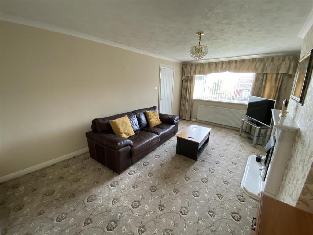 Lounge: