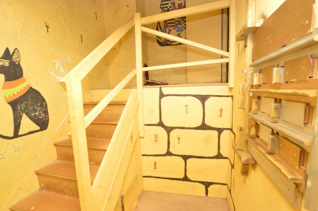 Internal Room
