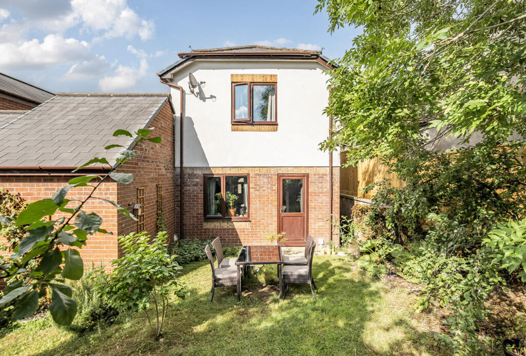 1333210-3-688ba9d...