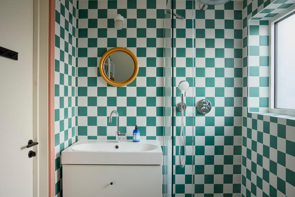 323892 - 25.12.15_TMH_SUTTON CRESCENT_83.JPG