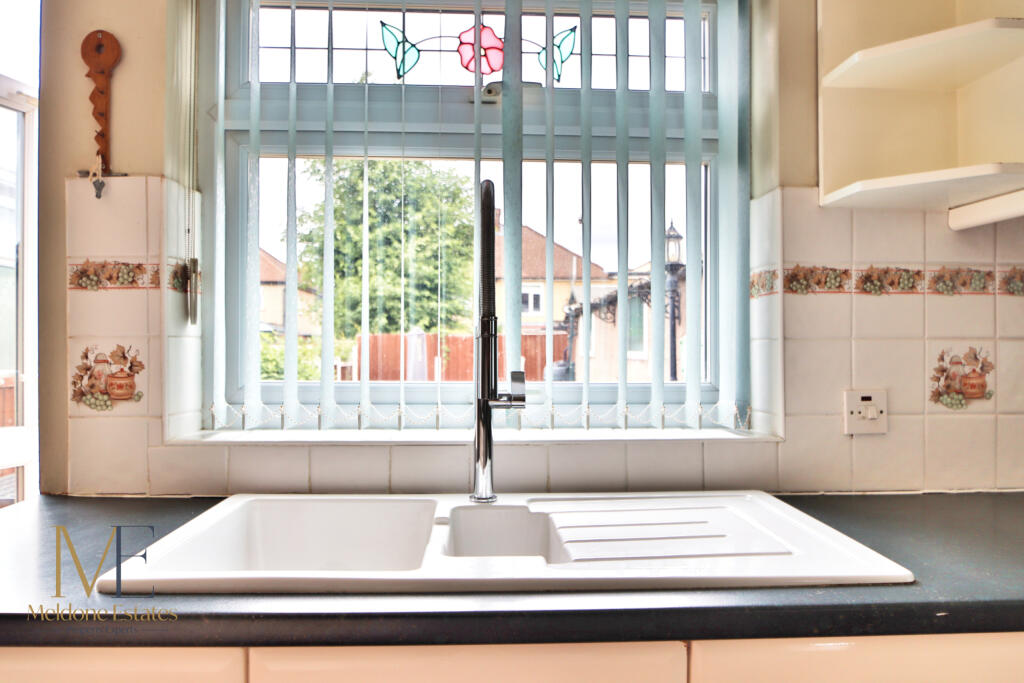 Kitchen_3