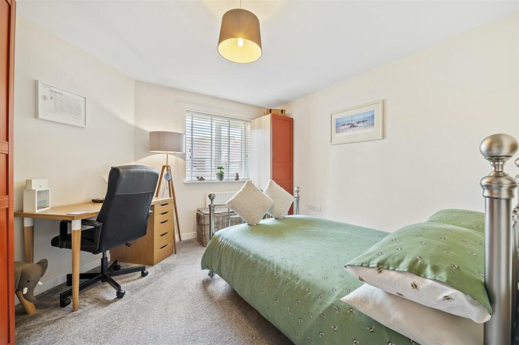 97ManorRdWeb14.jpg
