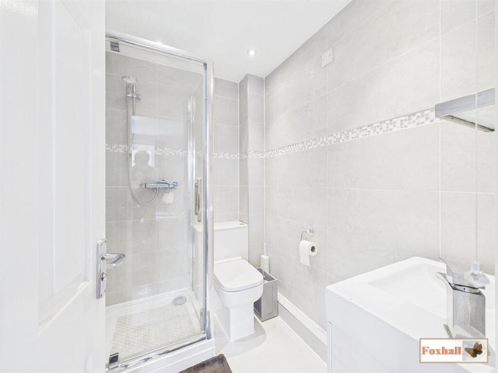 En-Suite Shower Room