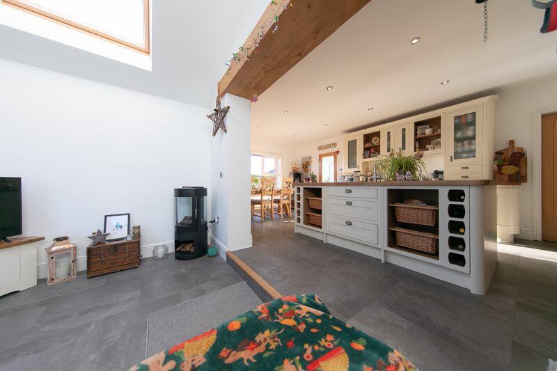 Open plan kitchen, living and dining ...
