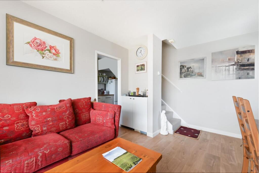 WOLSEY CLOSE (10).jpg