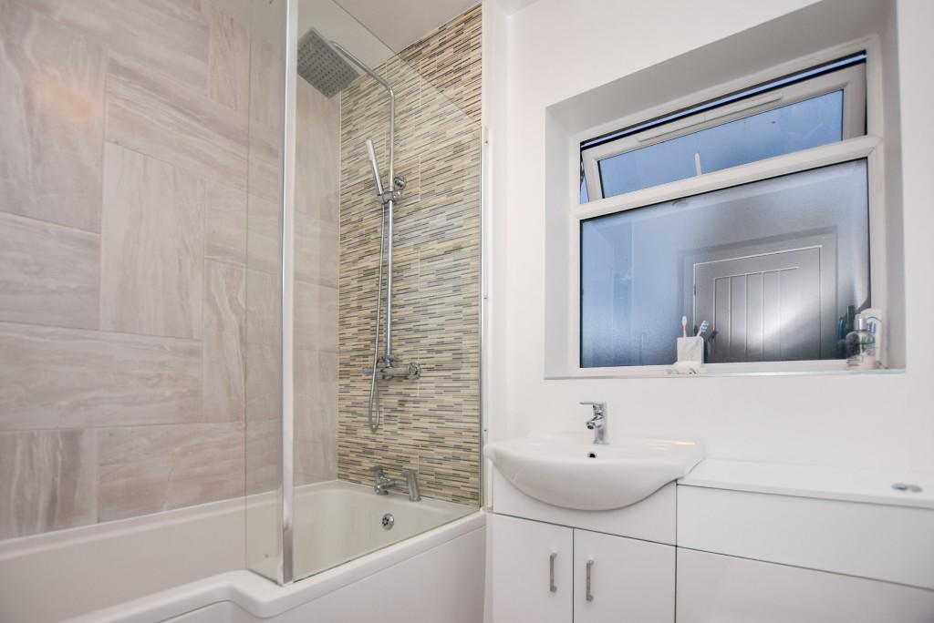 Modern bathroom