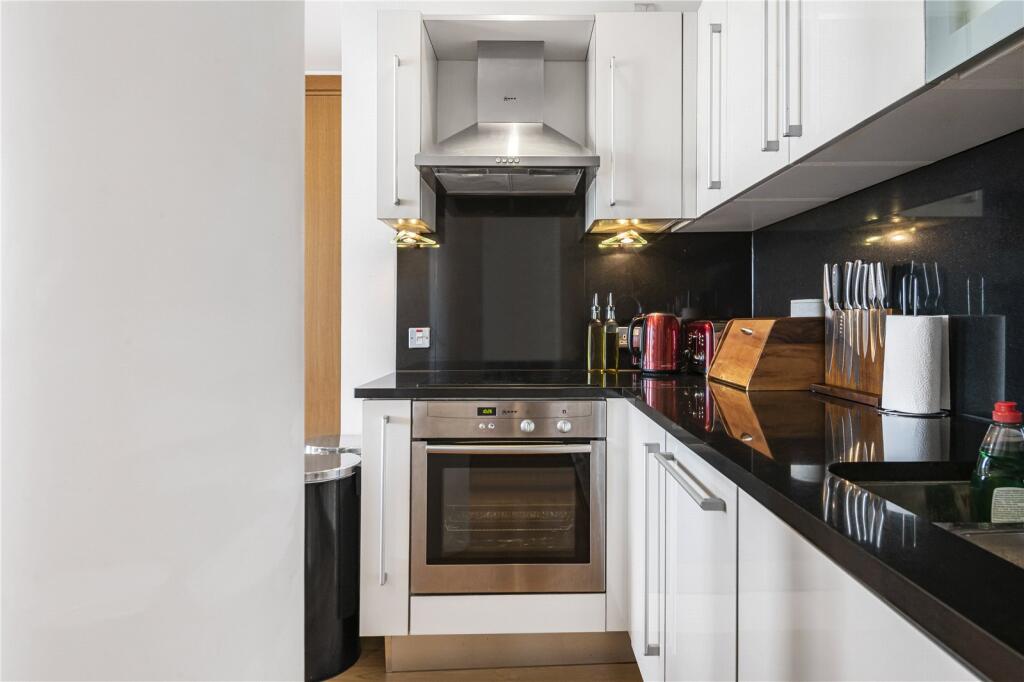 Reception/Kitchen