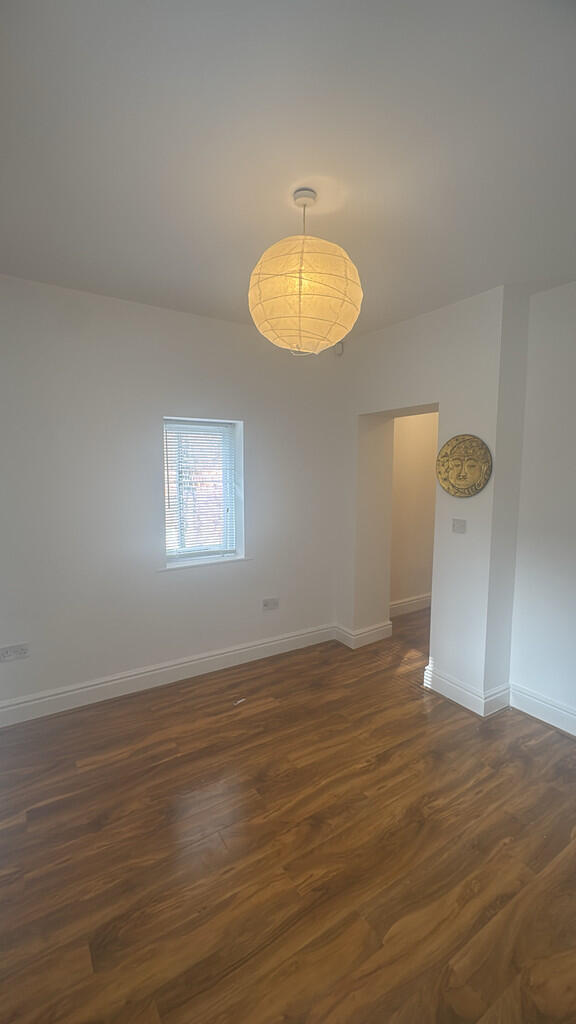 DEFDD8AA-702C-45A...