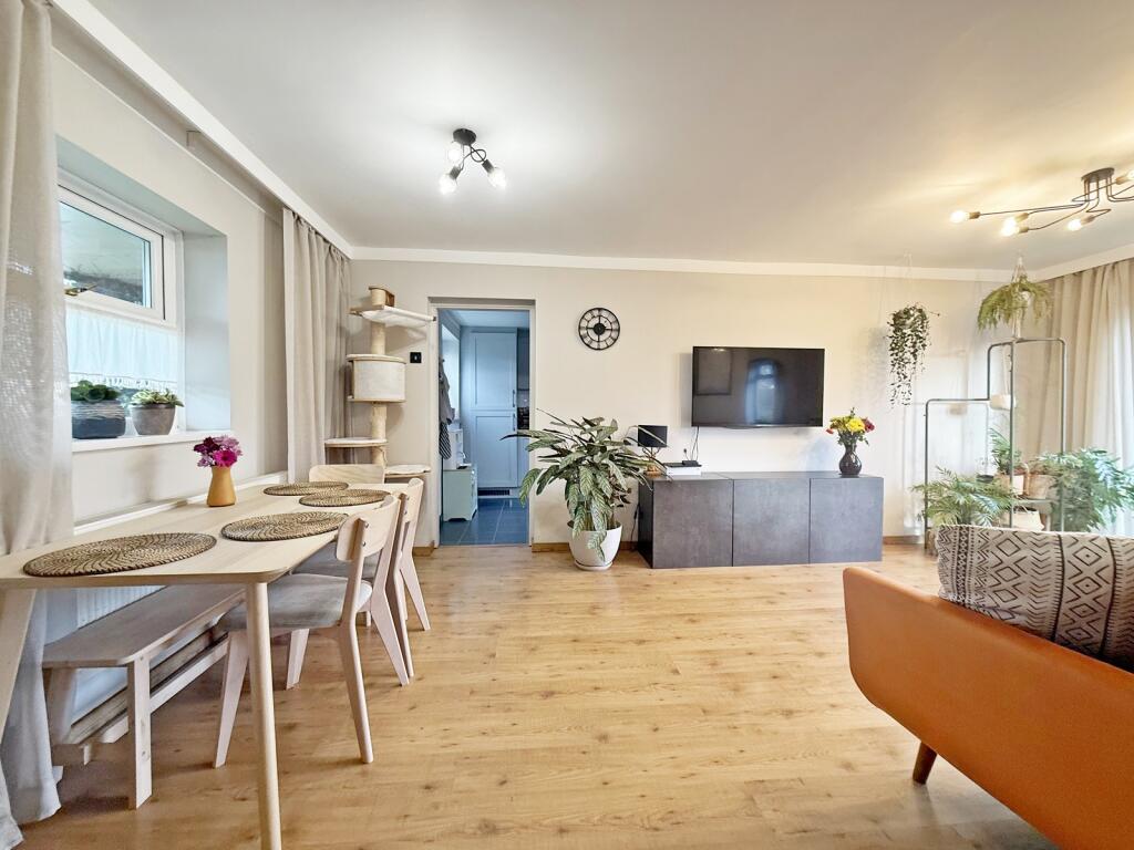Lounge/diner