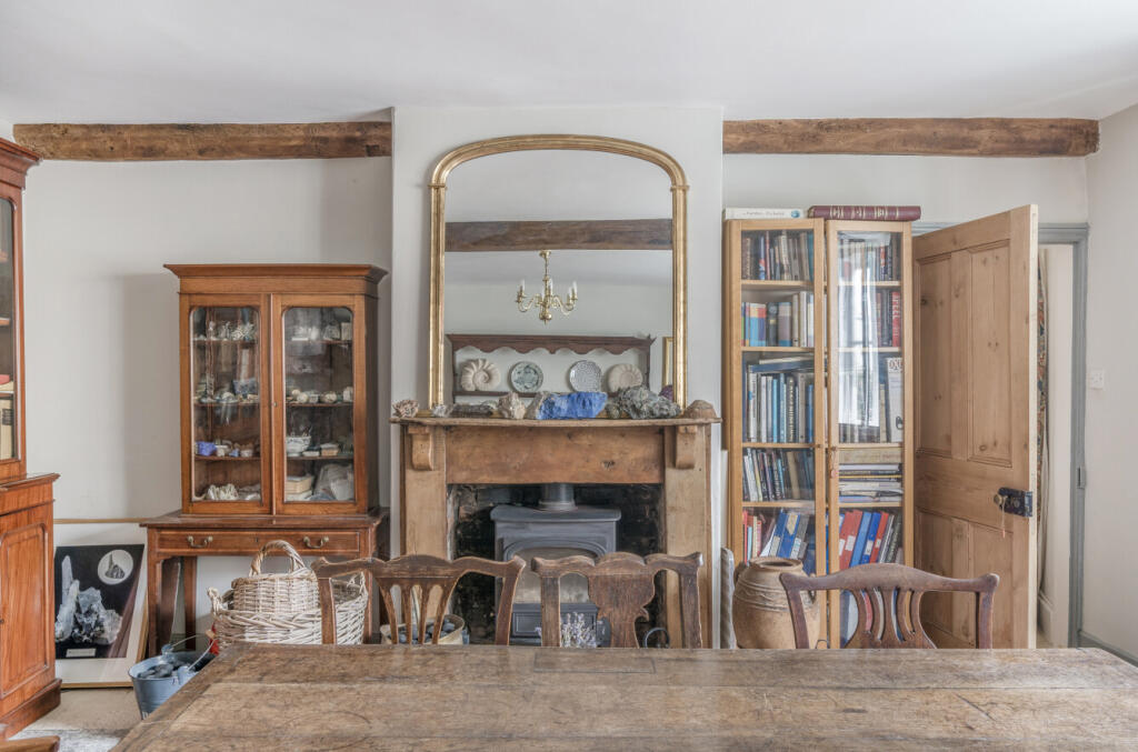 1346329-10-68b716...