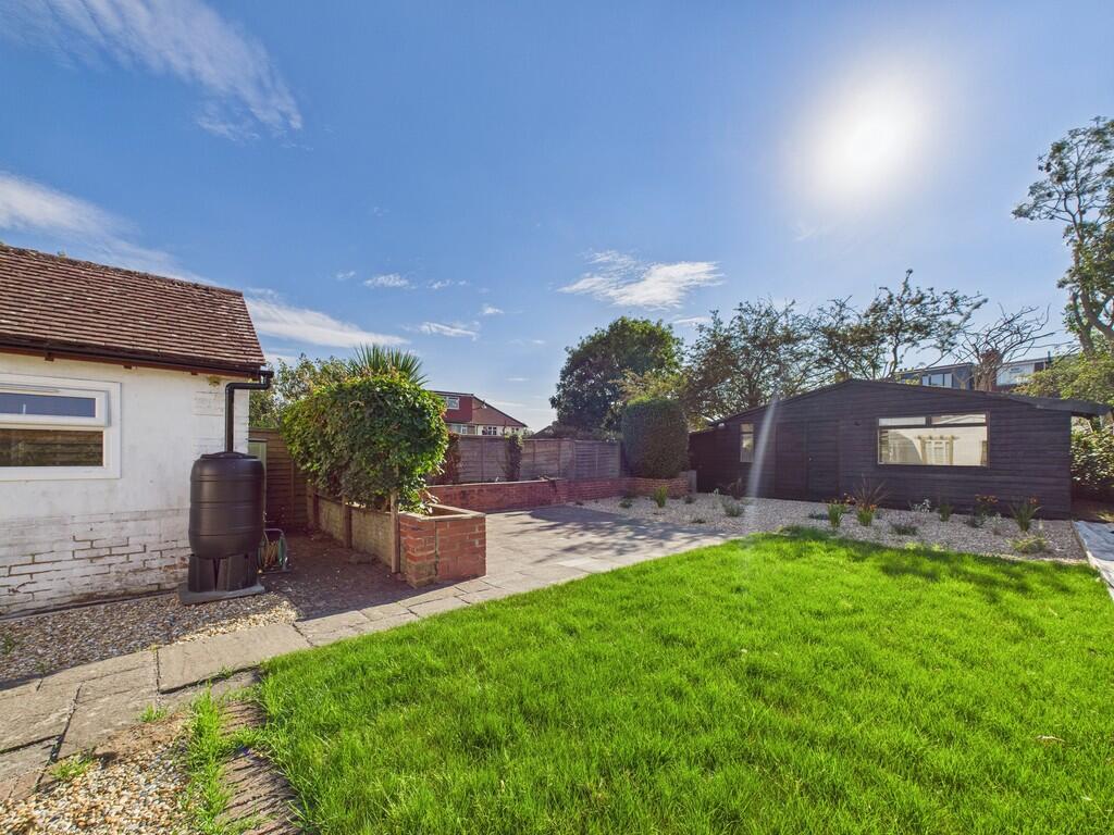 Rear garden (2)