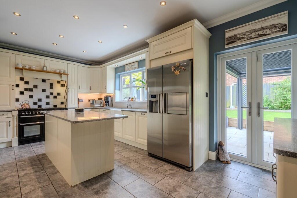 IQ_00189-HDR