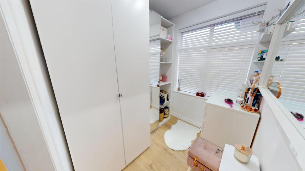 Kiln Lane Dressing Room