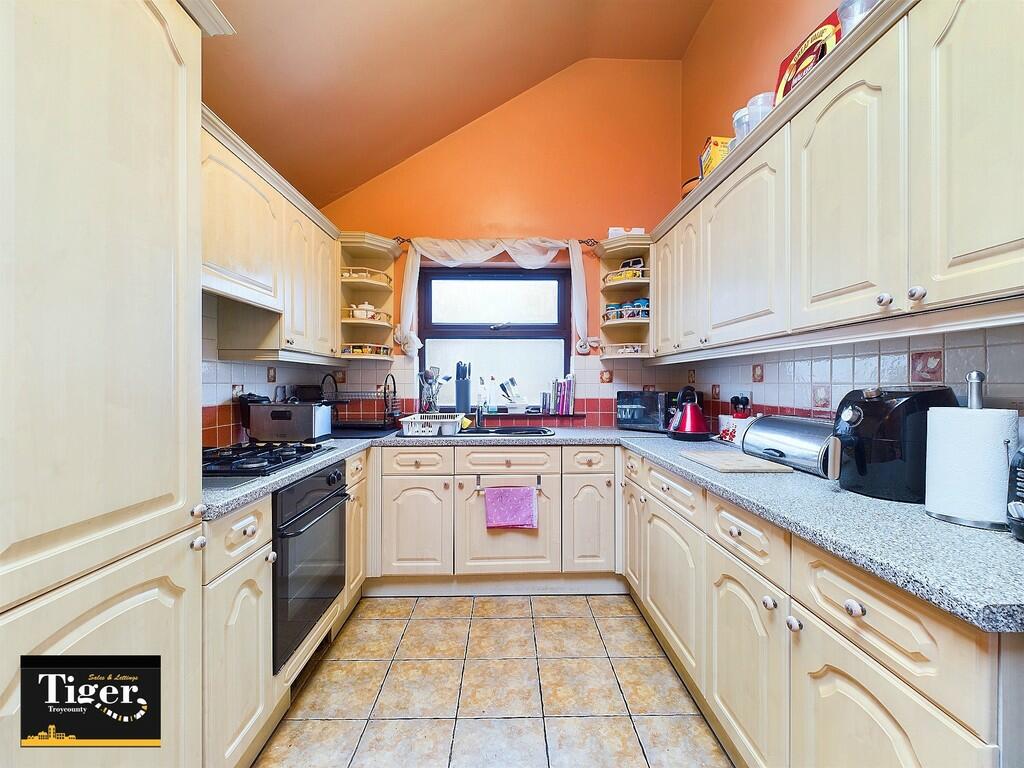 CAM03440G0-PR0198...