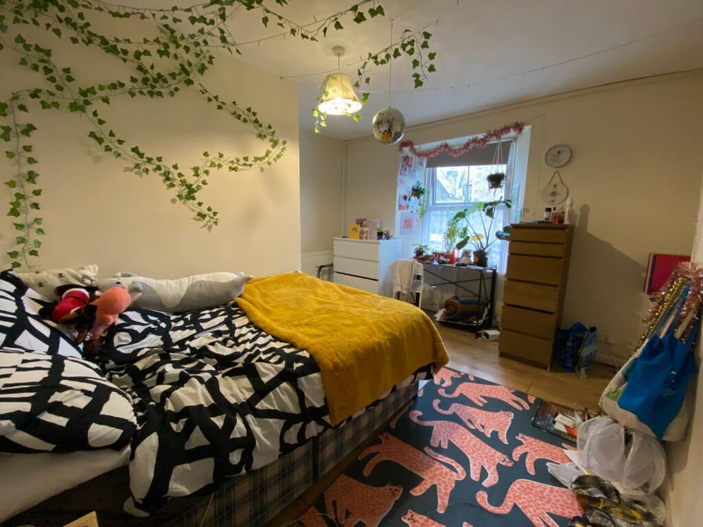 Bed 1 Ground Floor Front