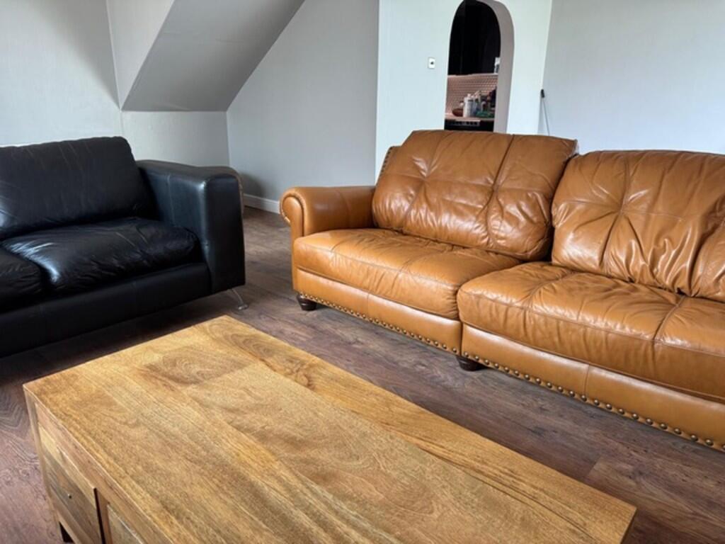 WhatsApp Image 20...