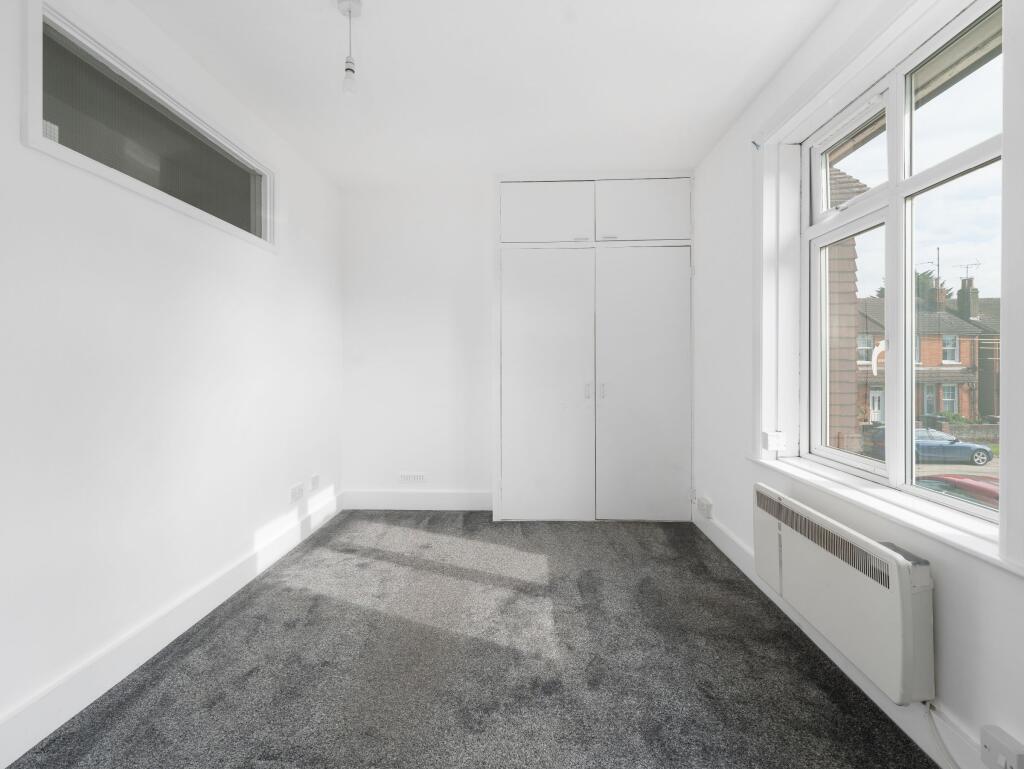 Living Room (view a)