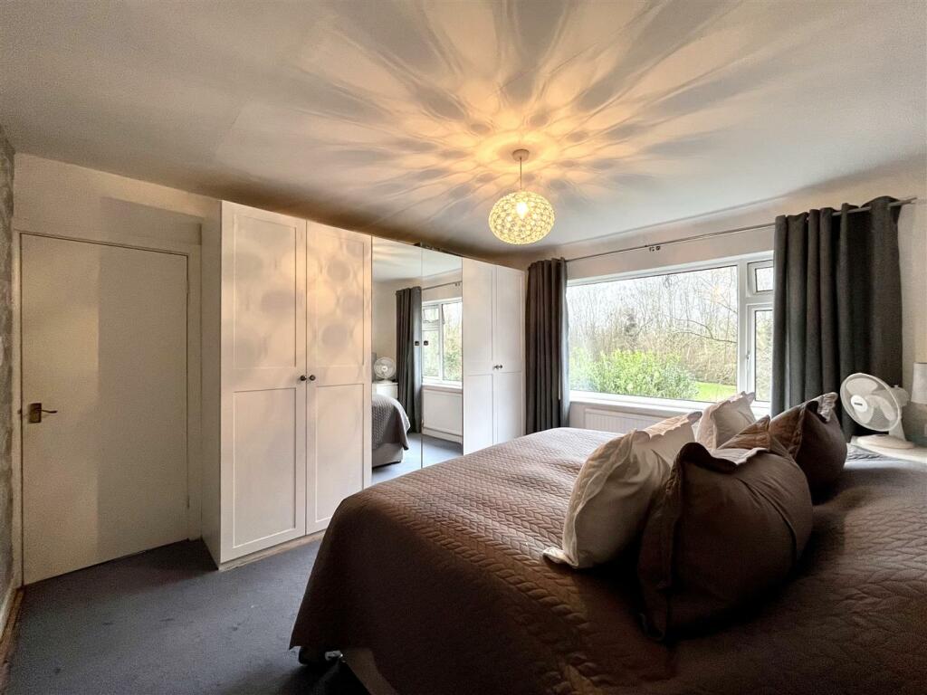Bedroom 2 Aspect 2