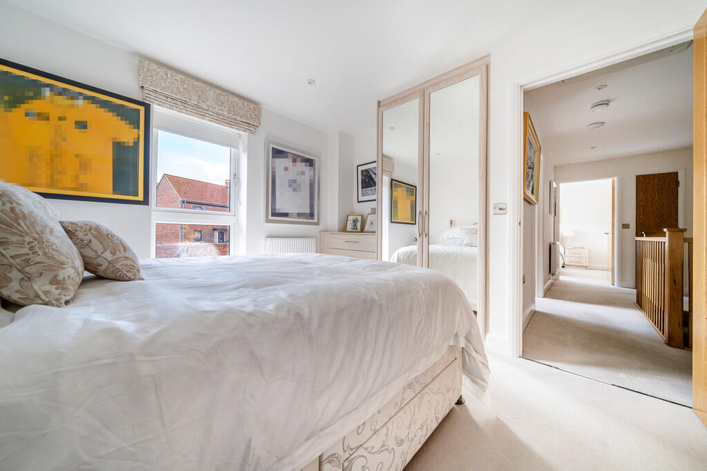 1296364-18-68372d...