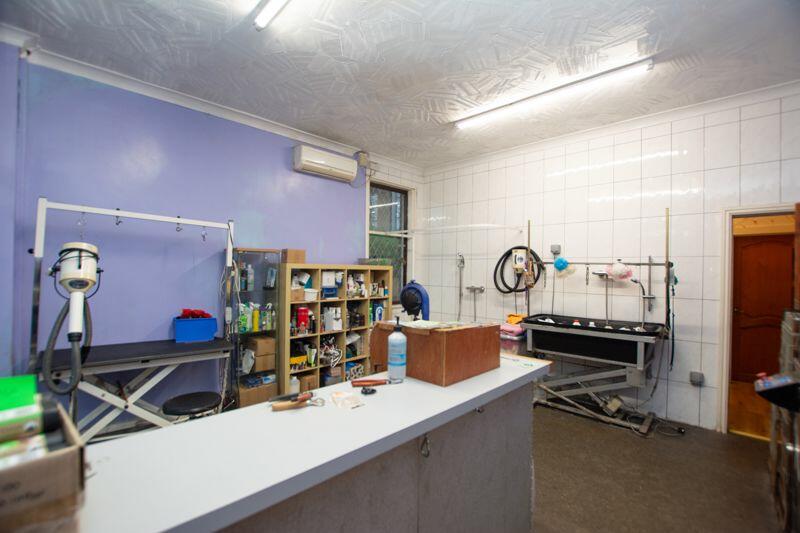 Commercial unit 
