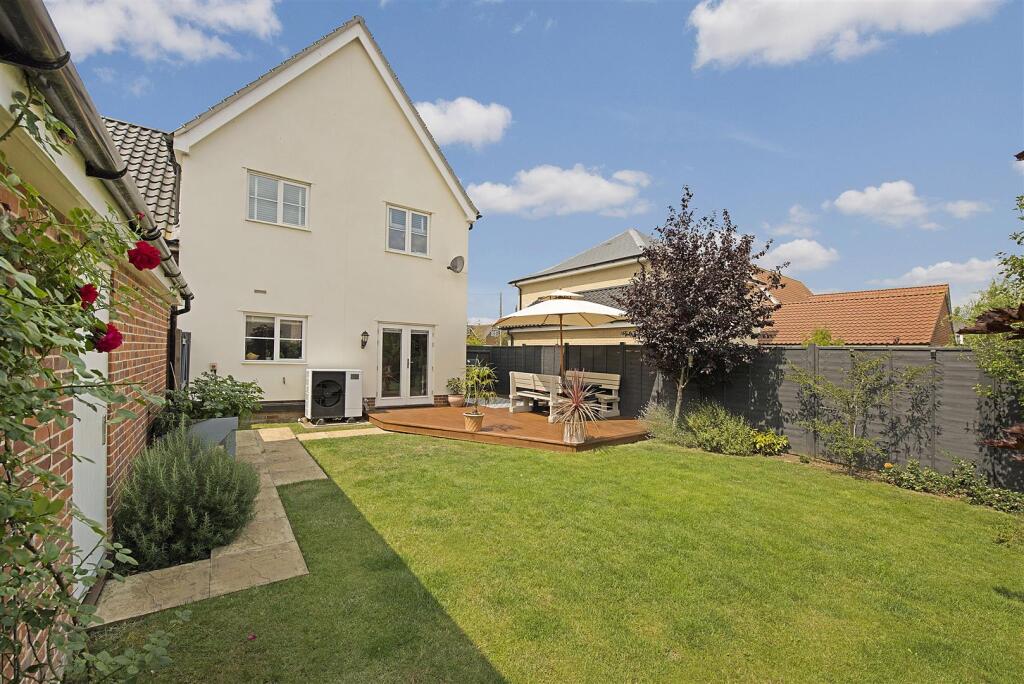 6 Beale Road ph10.jpg