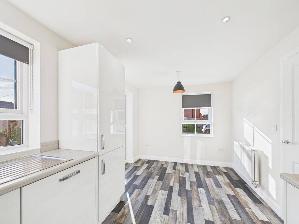 CAM01835G0-PR0299...