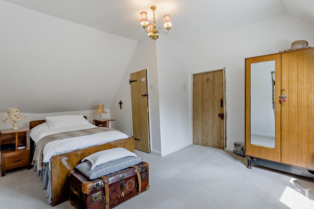 8651204-interiorW...