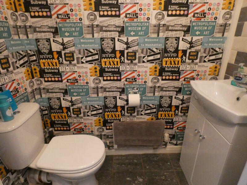 Ground Floor Cloaks W/C