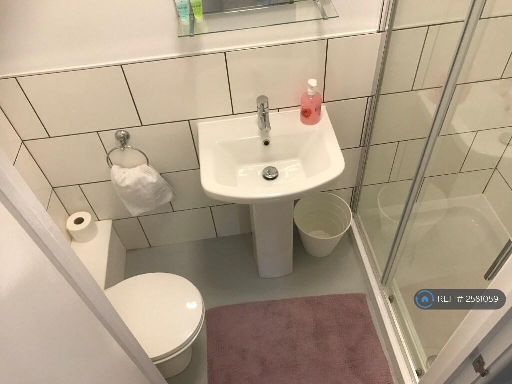 All En-Suite Rooms