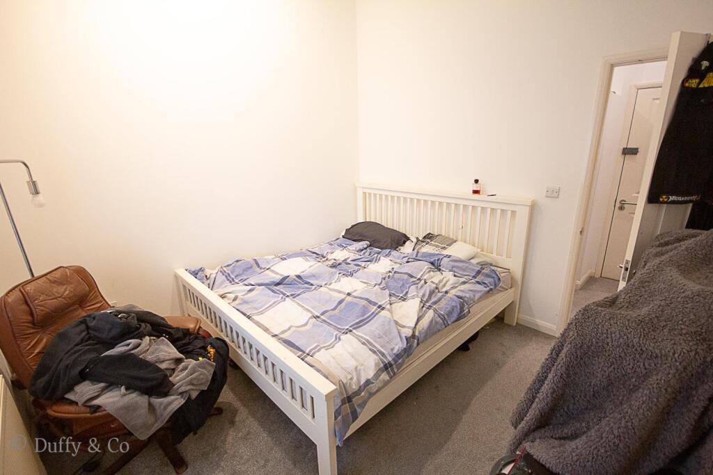 bedroom two (1 of 1).jpg