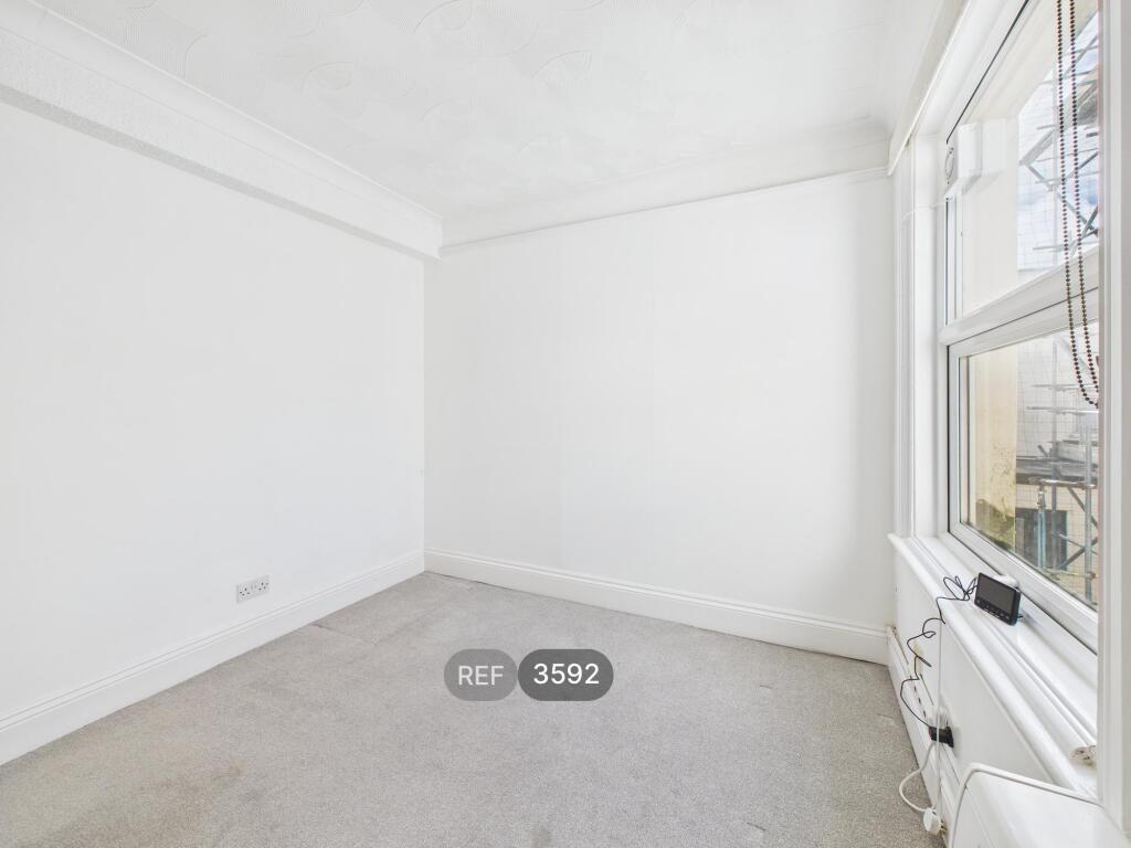 Kitchen / Living area