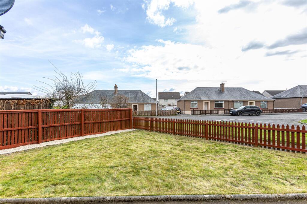 53 Weirgate Avenue St Boswells 38.JPG