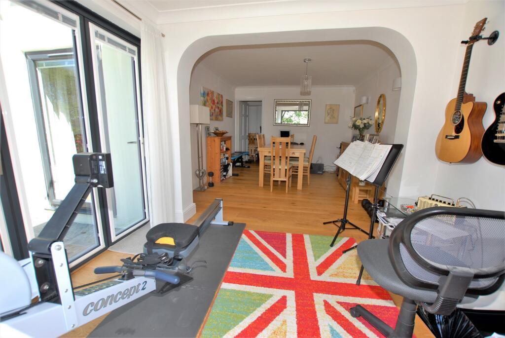 PhotGarden Room/Study