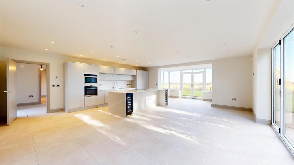 King Edwards Fields 5 Open Plan Living Area with K