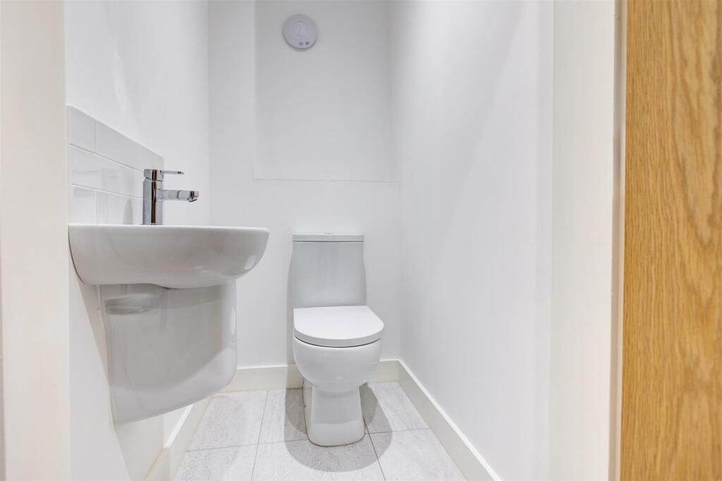 Hall Farm Close, Packington