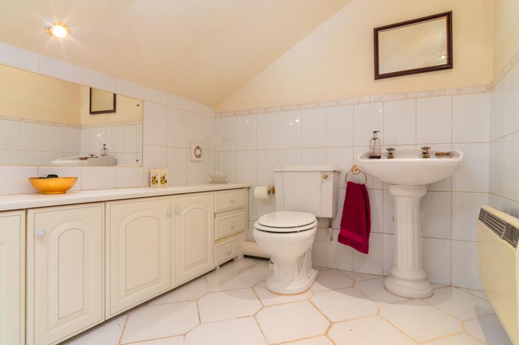 Family bathroom