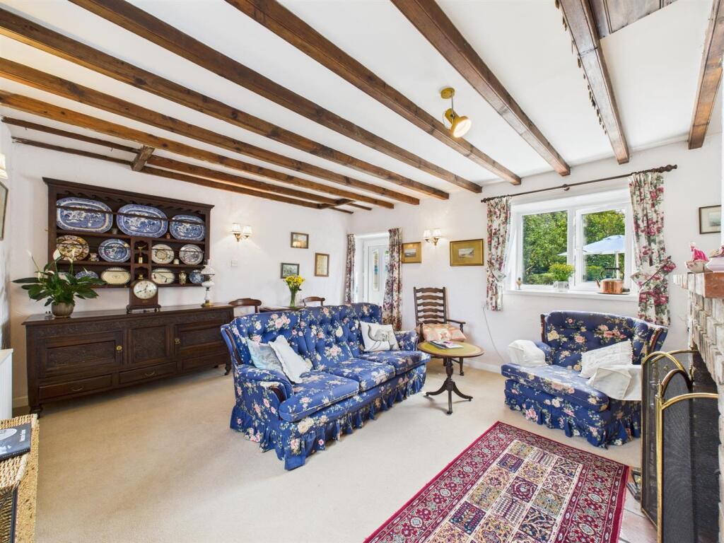 Lounge: