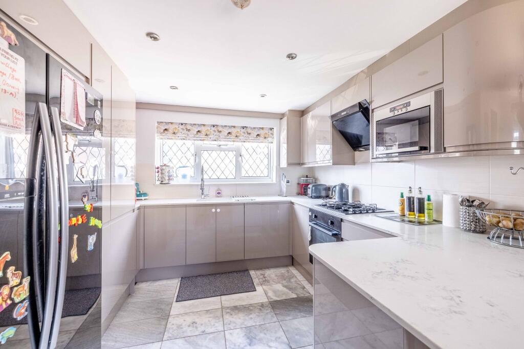 kitchen2