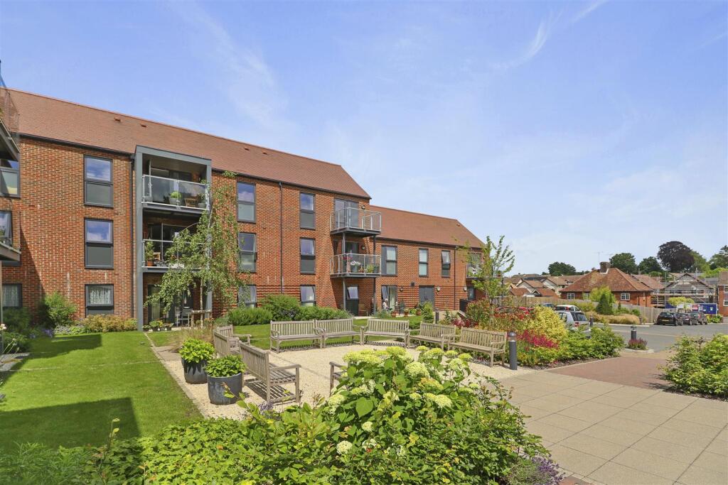 Wayfarer Place Photos (6).jpg