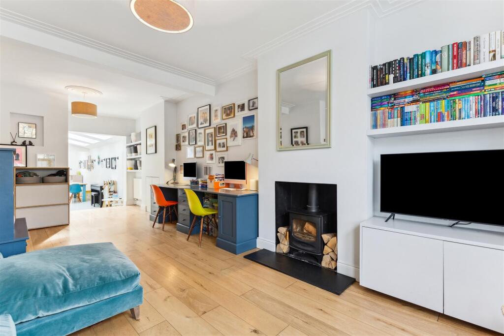 Antrobus Road, W4 - FOR SALE