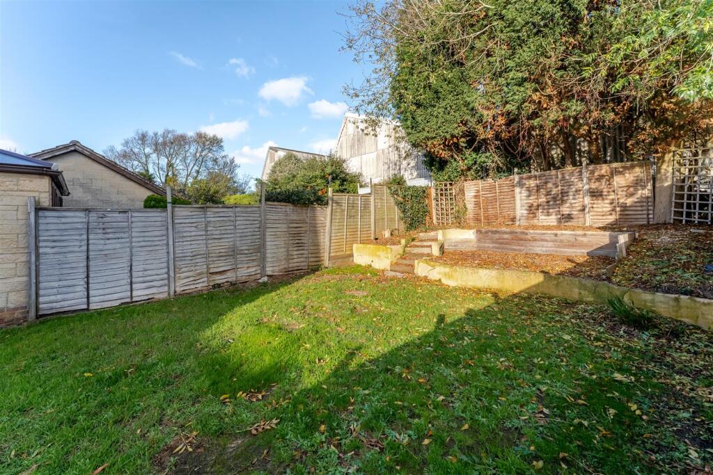 14 Woodmill, Yatton24.jpg