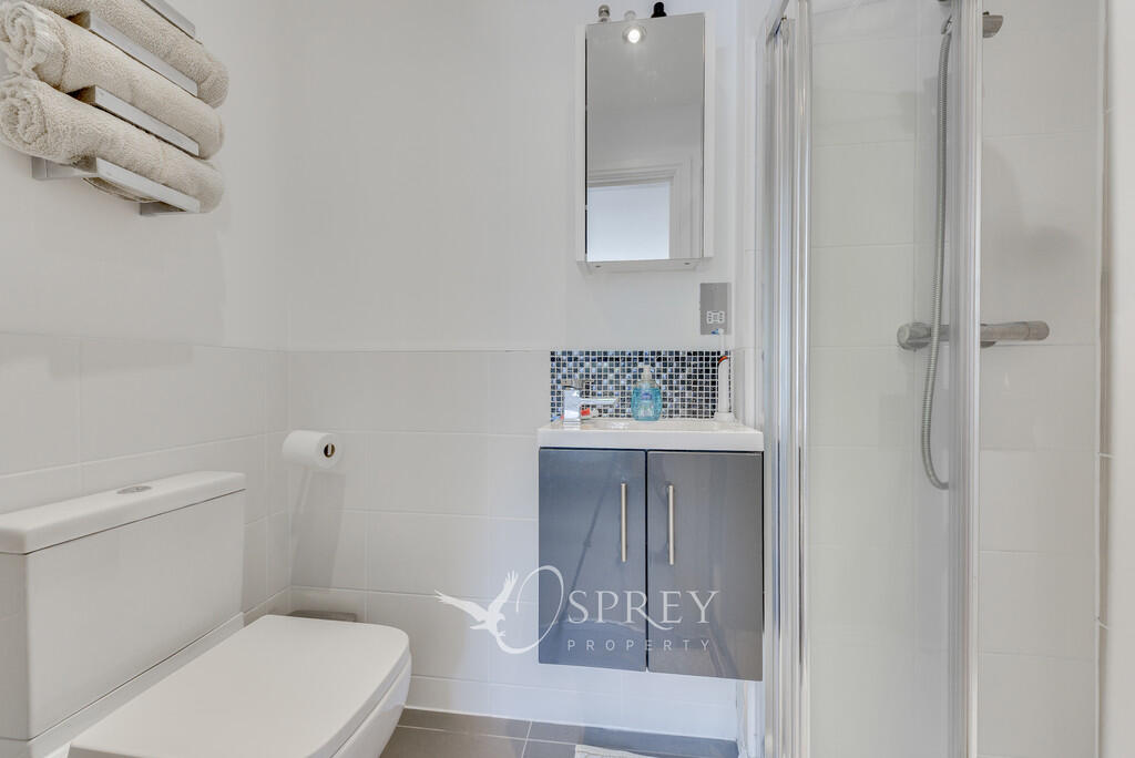 En-Suite to Bedro...