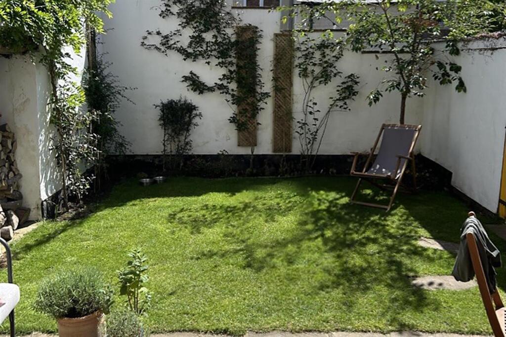 Garden 5.jpg