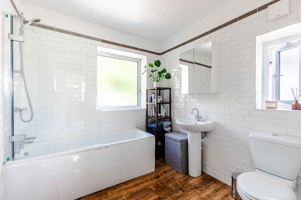 bathroom1