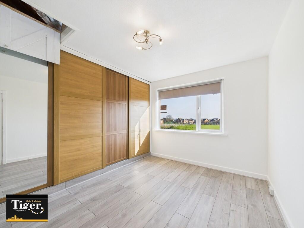 CAM02176G0-PR0508...