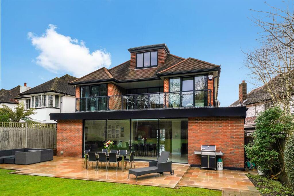 22 Littleton Crescent - aulJNHvNUkTrn56fMHUY.jpg